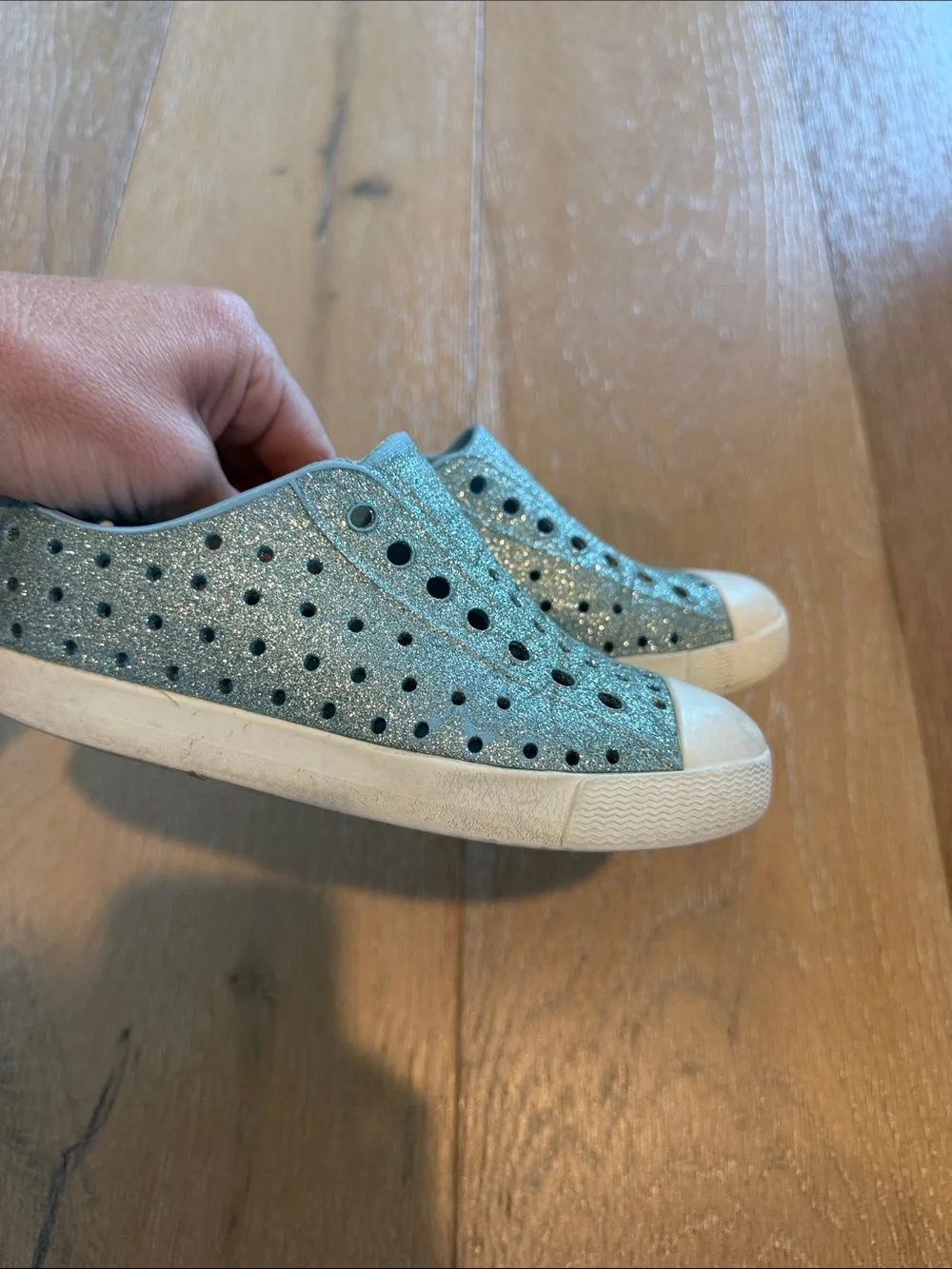 Native Kids Slip-On Water Shoes in Teal Glitter